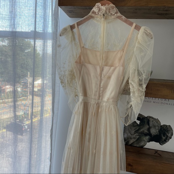 Vintage Ivory Lace & Satin Dress Puff Sleeve Midi - Picture 7 of 8